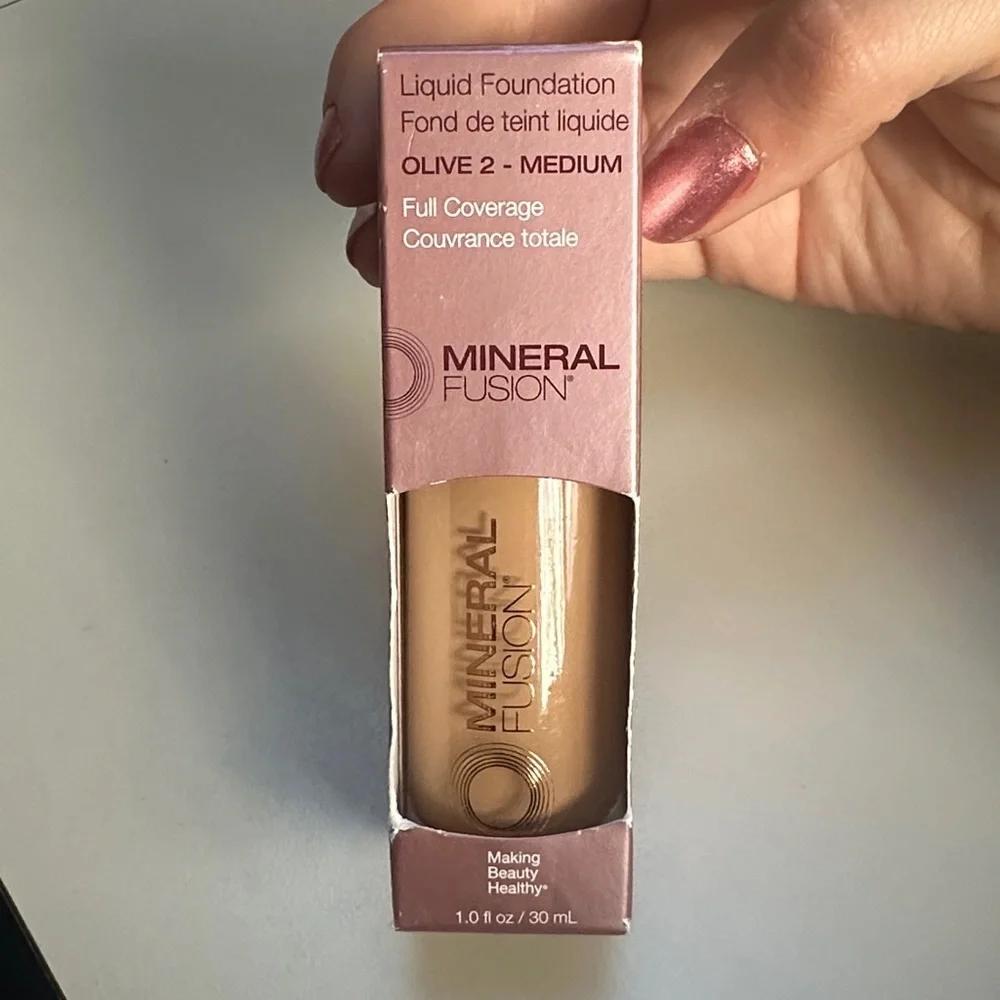 Mineral Fusion brand new